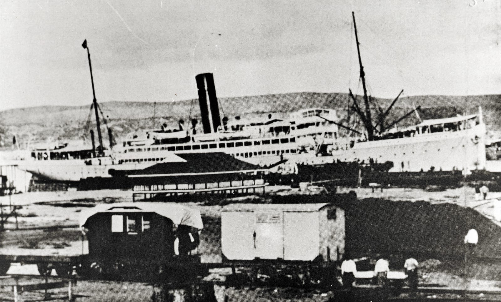 SS Lusitania — Wikimedia Commons | License: CC-BY-SA-3.0 | Source: http://commons.wikimedia.org/wiki/Special:FilePath/Lusitania%202a.jpg
