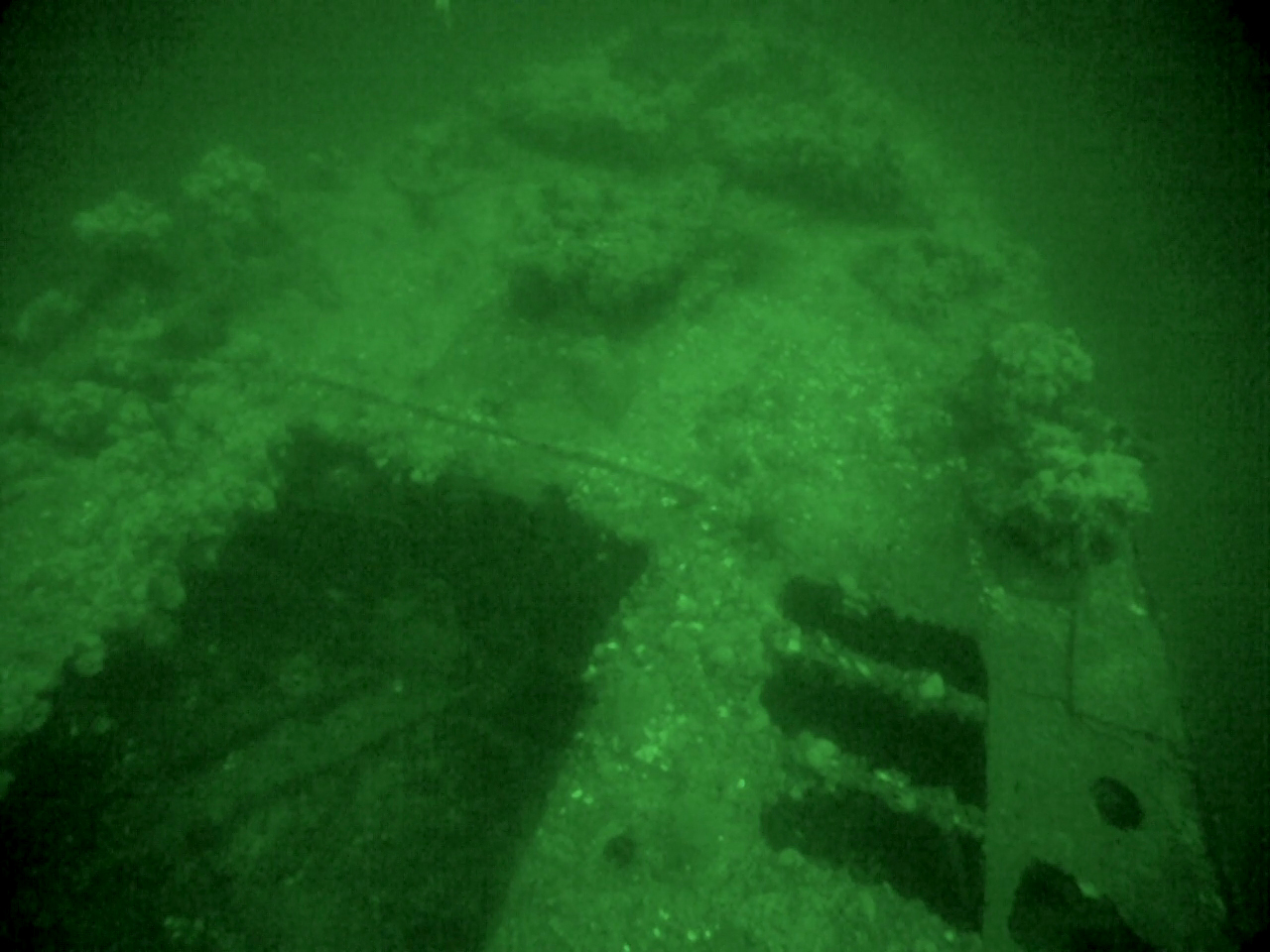 SAS Fleur — Wikimedia Commons | License: CC-BY-SA-3.0 | Source: http://commons.wikimedia.org/wiki/Special:FilePath/Fleur%20quarterdeck.jpg